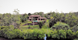 Lake Front luxury Villa – Koggala