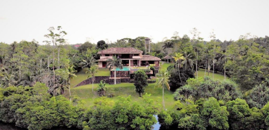 Lake Front luxury Villa – Koggala
